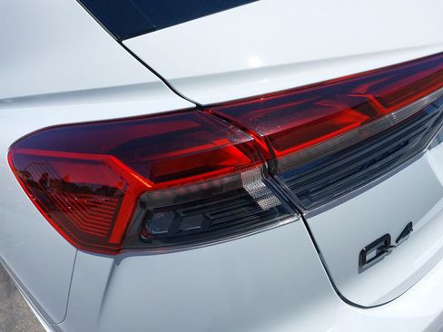 Certified 2023 Audi Q4 e-tron Premium w/ Convenience Package AWD/4WD image 38