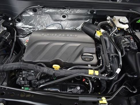 New 2026 Chevrolet Trax LT w/ Driver Confidence Package image 31