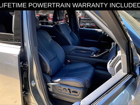 Certified 2026 INFINITI QX80 4WD w/ Sport Exterior Package image 9