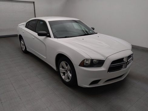 Used 2014 Dodge Charger SE w/ Sport Appearance Group RWD image 13
