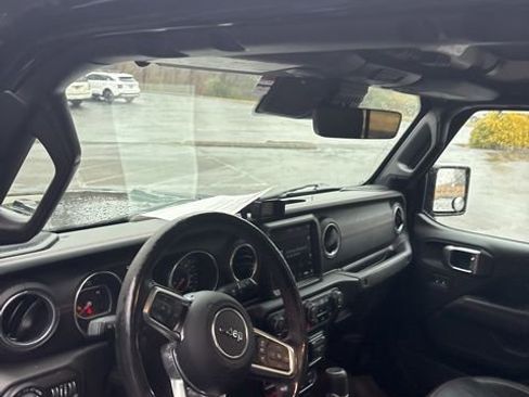 Used 2020 Jeep Gladiator Rubicon image 13