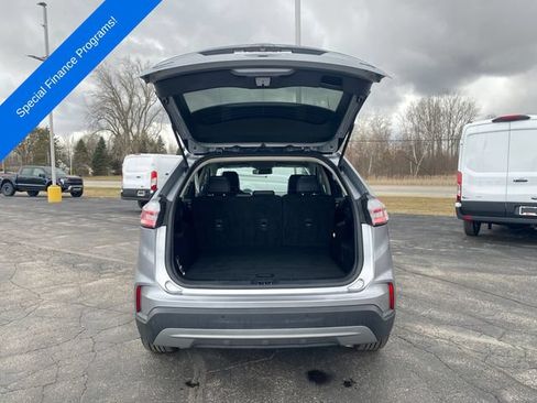 Used 2024 Ford Edge SEL AWD/4WD image 16