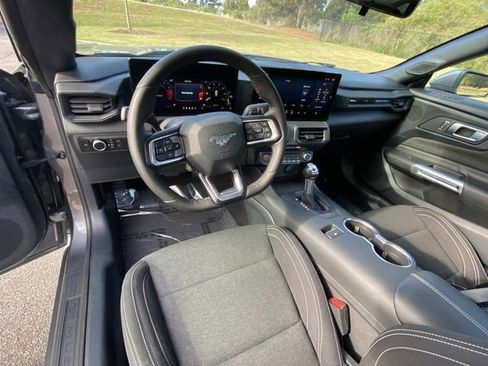 Used 2024 Ford Mustang Coupe RWD image 14