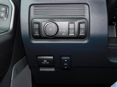 New 2025 Ford F350 Lariat w/ Lariat Ultimate Package image 29