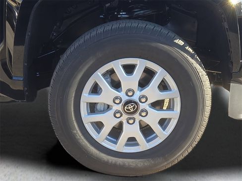 New 2026 Toyota Tacoma SR5 image 10
