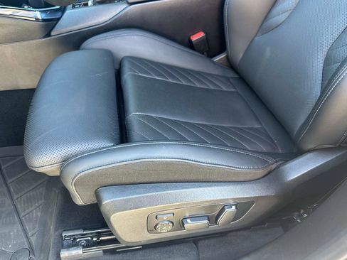 Used 2025 BMW X3 M50 w/ Premium Package image 18