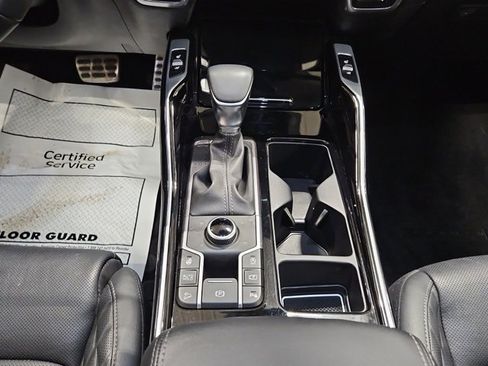 Used 2023 Kia Sorento SX Prestige image 14