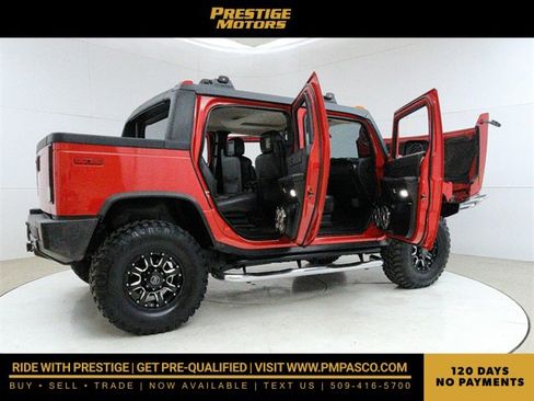 Used 2005 HUMMER H2 SUT w/ Preferred Equipment Group image 12