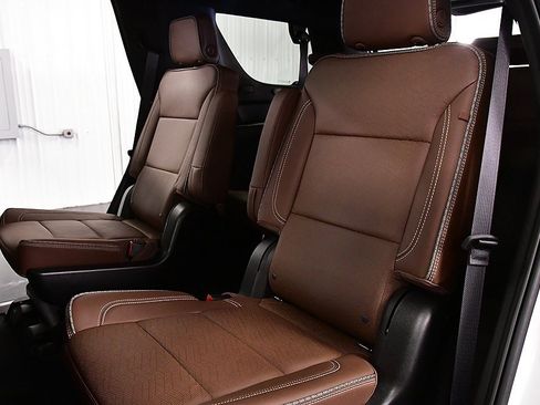 Used 2022 Chevrolet Tahoe High Country image 29