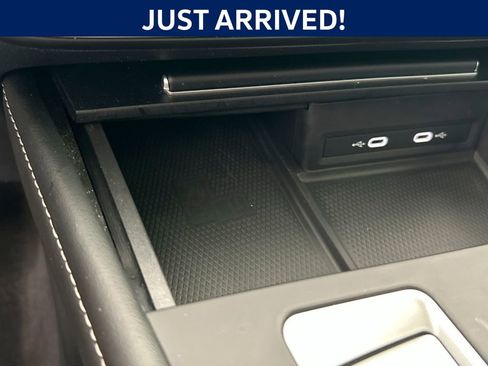 Used 2024 Volkswagen Atlas SE FWD image 29