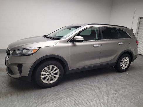 Used 2019 Kia Sorento FWD w/ Option Group 020 image 2