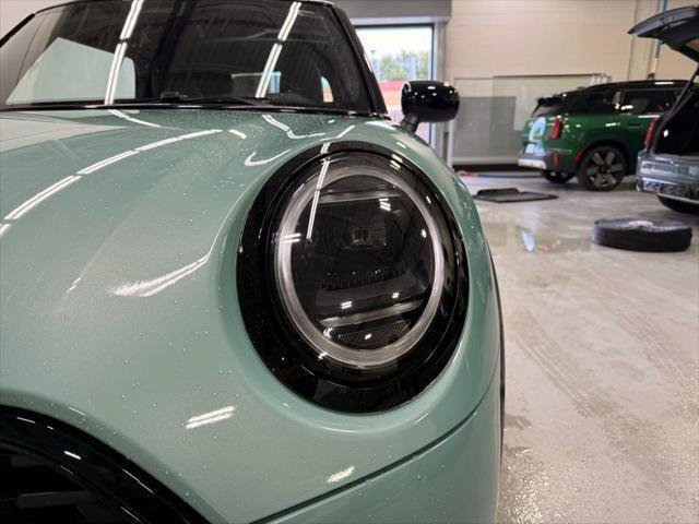 Used 2026 MINI Cooper S FWD image 9