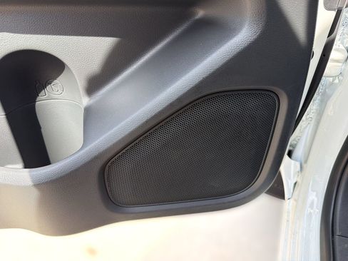 New 2026 Nissan Frontier SV RWD image 25