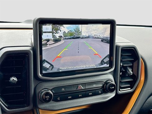 Used 2023 Ford Bronco Sport Badlands image 13