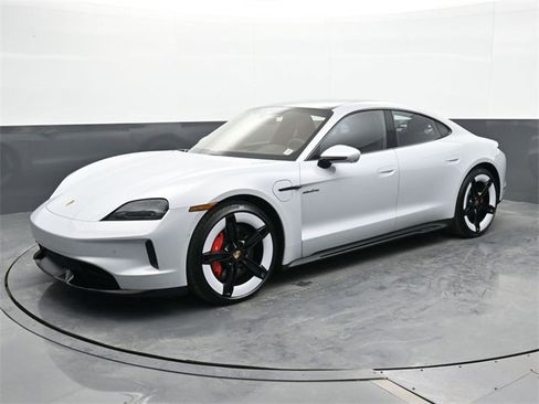 New 2025 Porsche Taycan GTS image 1