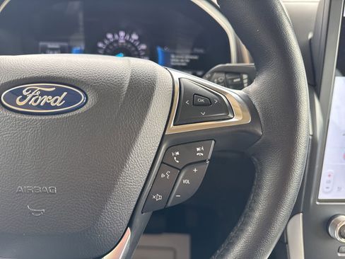 Certified 2023 Ford Edge SEL w/ Convenience Package AWD/4WD image 29