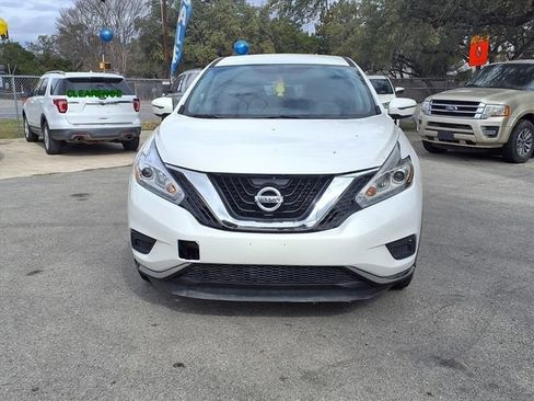 Used 2017 Nissan Murano S FWD image 2