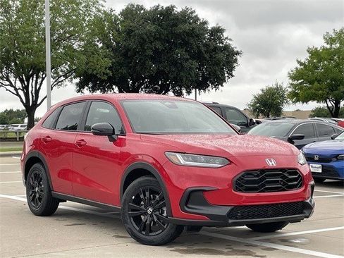 New 2026 Honda HR-V Sport image 2