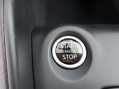 New 2025 Nissan Kicks Play S image 19