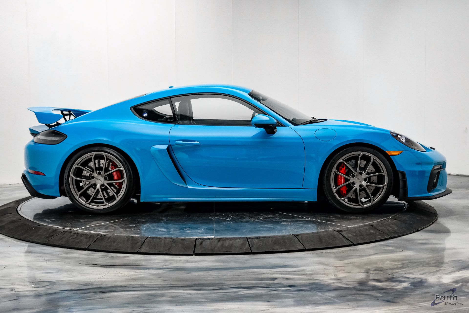 Used 2020 Porsche 718 Cayman GT4 RWD image 20