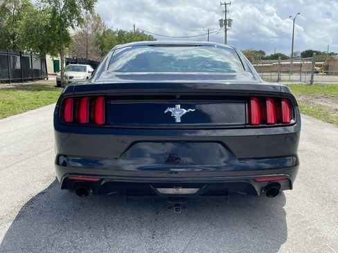 Used 2015 Ford Mustang V6 Coupe 2D image 7