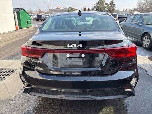Certified 2024 Kia Forte LXS w/ LXS Technology Package image 5