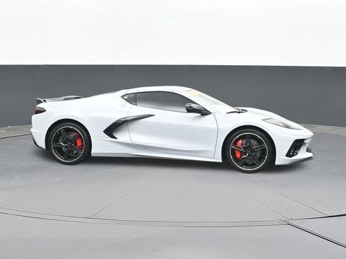 Used 2024 Chevrolet Corvette Stingray Preferred Cpe w/ Z51 Performance Package RWD image 19