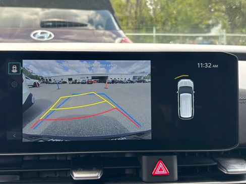Used 2026 Kia Carnival FWD image 25