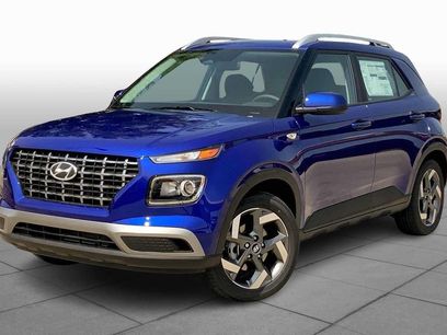 New 2025 Hyundai Venue SEL