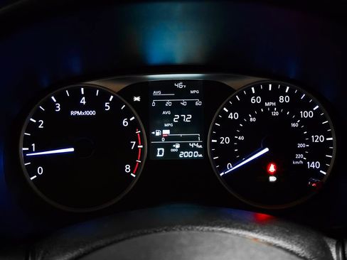 Used 2025 Nissan Kicks Play S image 24