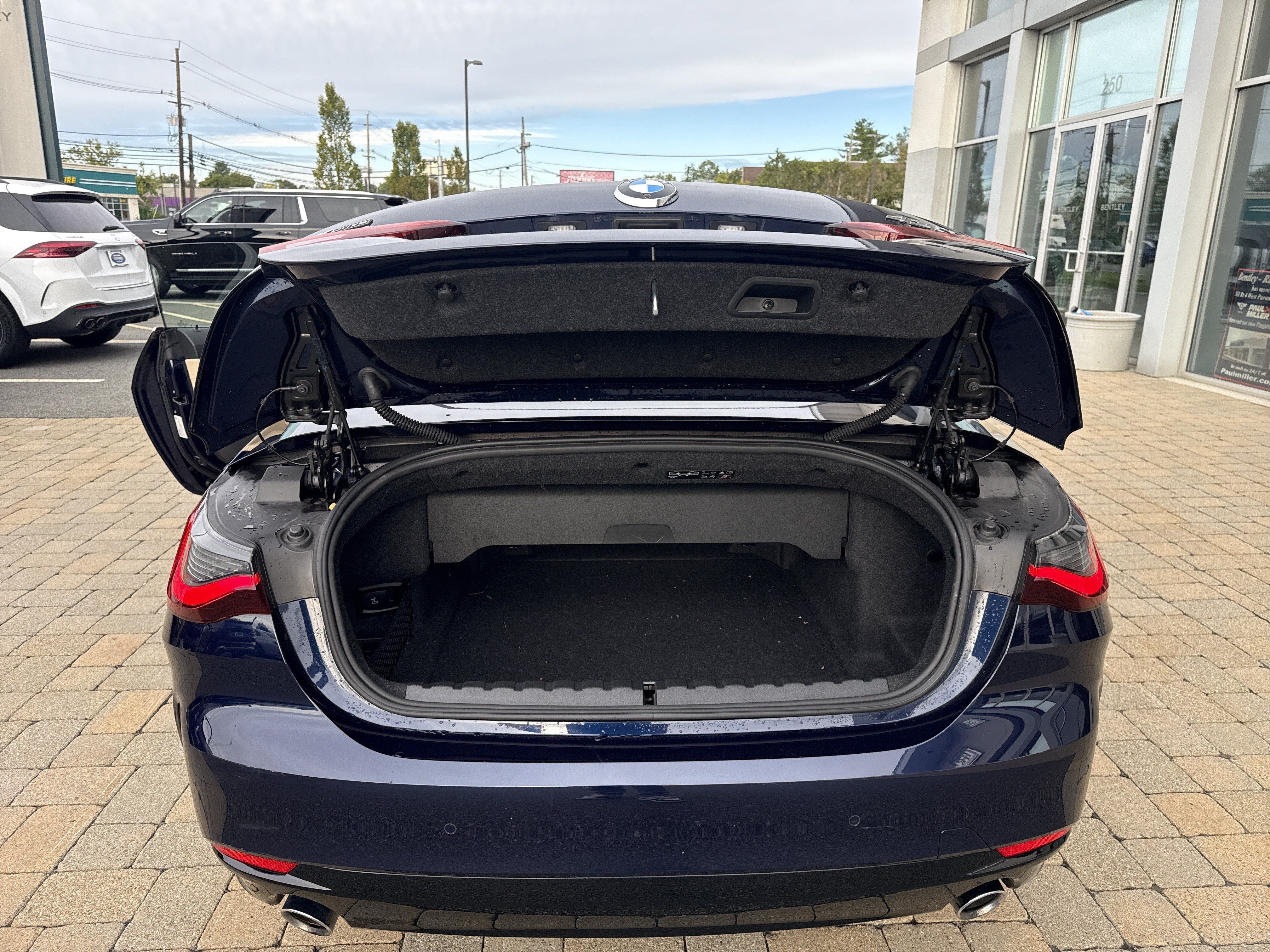 Used 2024 BMW 430i xDrive Convertible w/ Premium Package AWD/4WD image 27