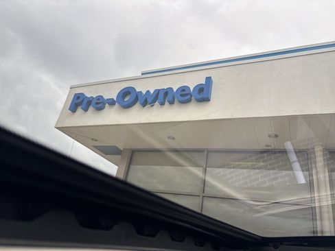 Used 2015 Honda Odyssey EX-L image 23