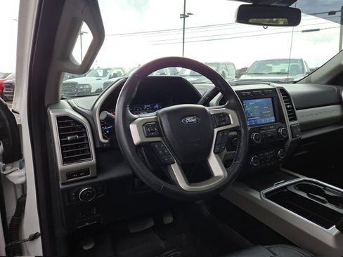 Used 2020 Ford F350 Lariat w/ Lariat Ultimate Package AWD/4WD image 9