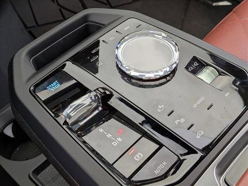 Used 2025 BMW iX M60 image 12