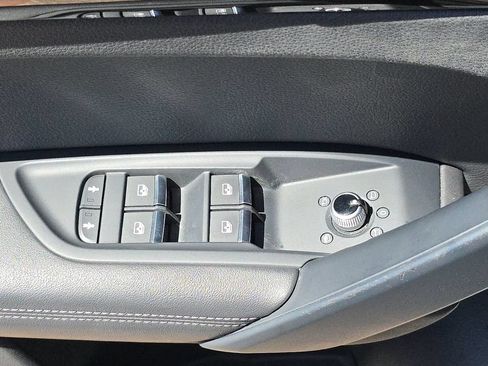 Used 2019 Audi Q5 2.0T Premium Plus w/ Premium Plus Package AWD/4WD image 22