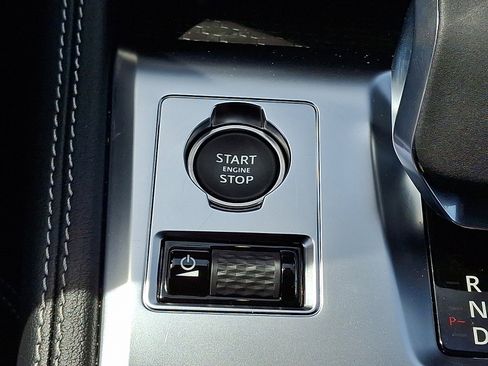 Certified 2025 Jaguar F-PACE R-Dynamic S image 26