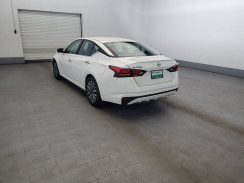 Used 2025 Nissan Altima 2.5 SV FWD image 5