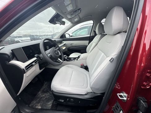 New 2026 Hyundai Tucson SEL image 17