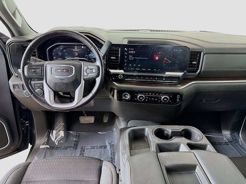 Used 2022 GMC Sierra 1500 Elevation w/ LPO, Elevation Black Package AWD/4WD image 19
