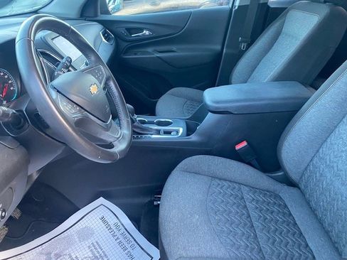 Used 2022 Chevrolet Equinox LT image 8