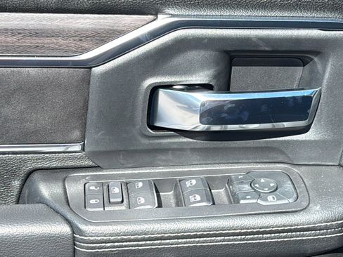 New 2026 RAM 5500 4x4 Crew Cab w/ Laramie Trim Package image 17