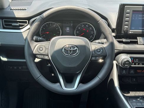Used 2022 Toyota RAV4 XLE Premium FWD image 24