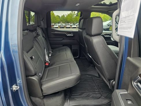Used 2026 GMC Sierra 1500 Elevation w/ Elevation Premium Package AWD/4WD image 13