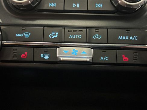 Used 2023 Ford F150 XLT w/ Equipment Group 302A High AWD/4WD image 28