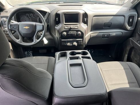 Used 2020 Chevrolet Silverado 1500 Custom w/ Custom Value Package AWD/4WD image 23