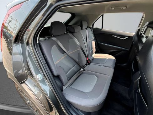 Used 2026 Kia Niro LX FWD image 21