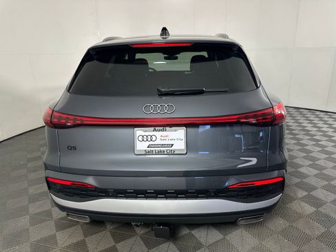 Used 2025 Audi Q5 Premium Plus w/ Premium Plus image 6