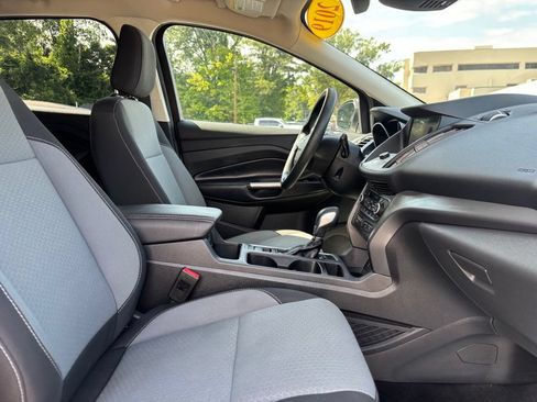 Used 2019 Ford Escape SE AWD/4WD image 27