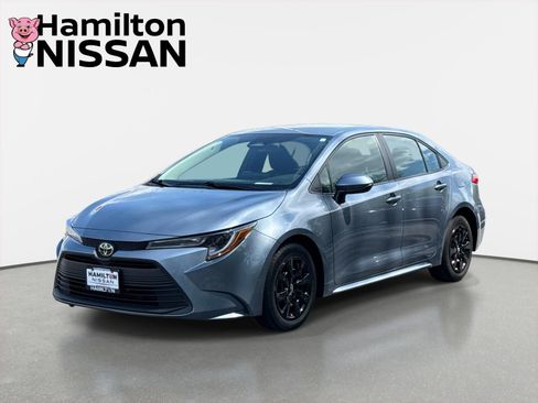 Used 2023 Toyota Corolla LE FWD image 5