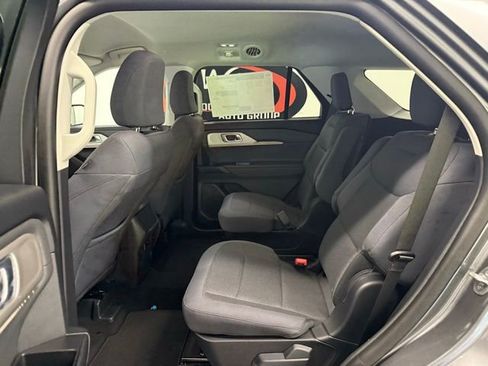 New 2026 Ford Explorer Active image 16